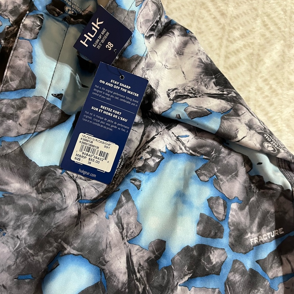 HUK fishing Gear Blue and Gray Patterned Shorts 38 - Picture 3 of 5